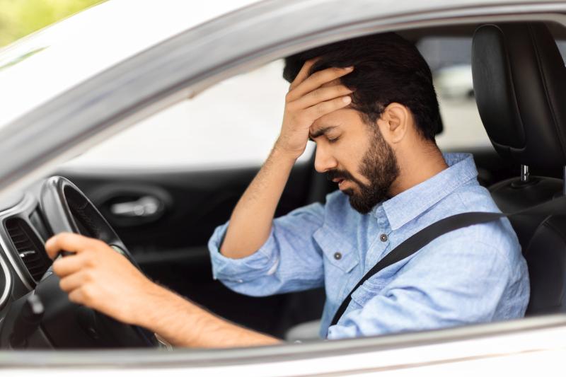 Nedali vám úver na auto? Reálne dôvody a čo s tým robiť.