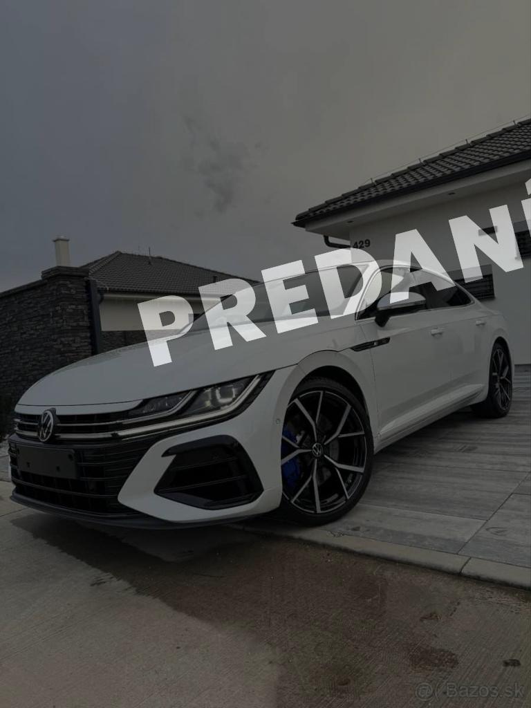 R 235 KW Sedan Koža / Kamera / Módy / Pano