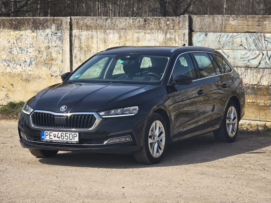 IV 2.0TDi DSG 85kW VIRTUAL/ŤAŽNÉ/MŔTVY UHOL/HUD