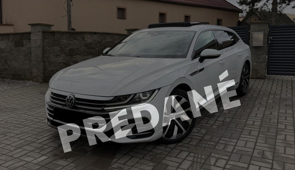 R-LINE 2.0TDi DSG 147kW 2022 ŤAŽNÉ/MATRIX/PAN
