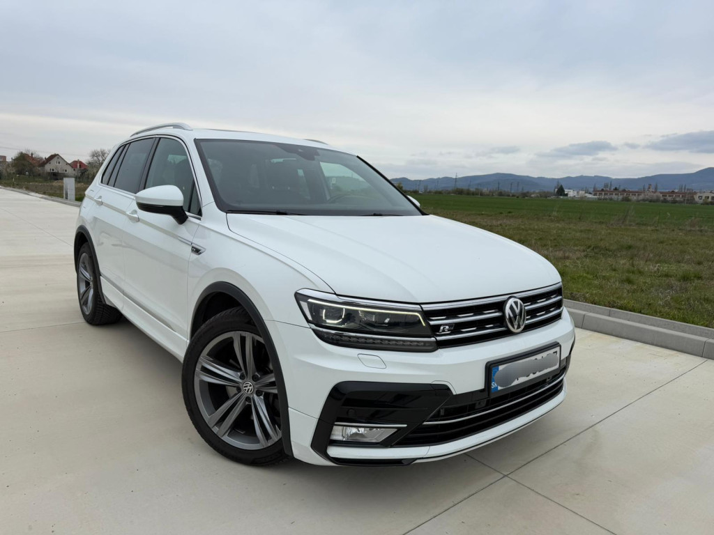 2,0 TDI R-line 140kW 4x4 Virtual Ťažné 