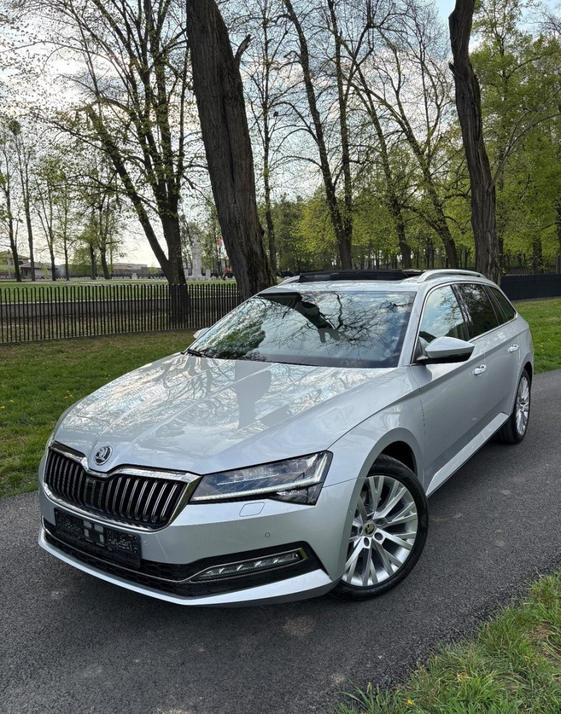 Style 2.0 TDI DSG A/T, Panoráma, Virtual Co., Výhrev, LED Matrix, ACC, TOP STAV!