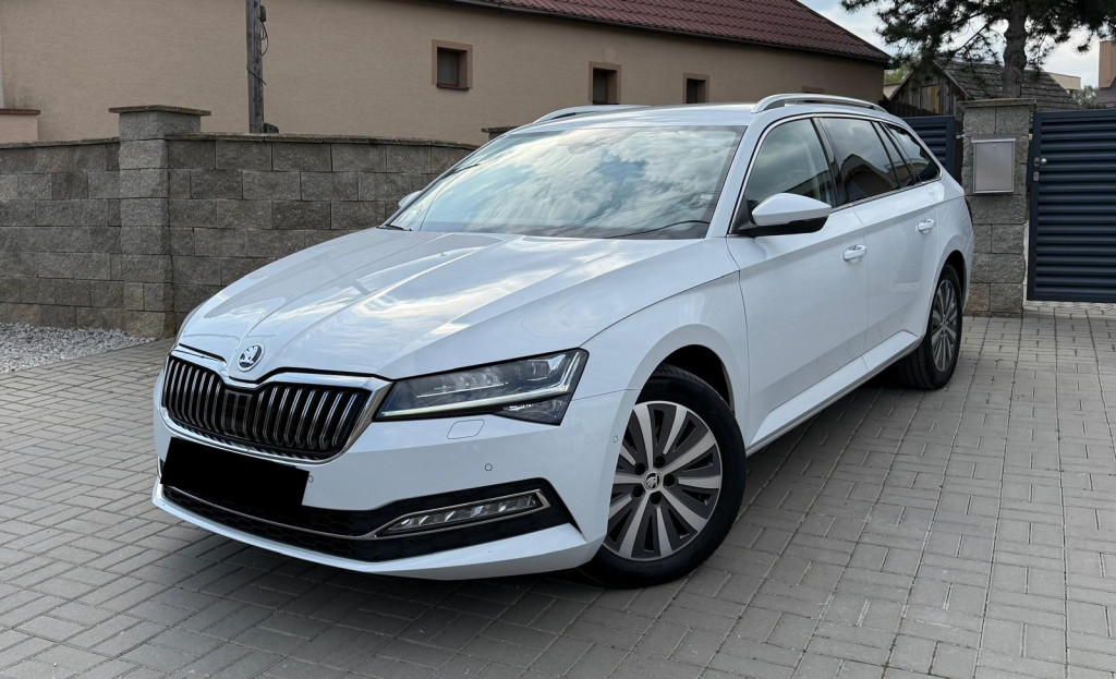 Premium 2.0TDi DSG 110kW 2023 VIRTUAL/MATRIX
