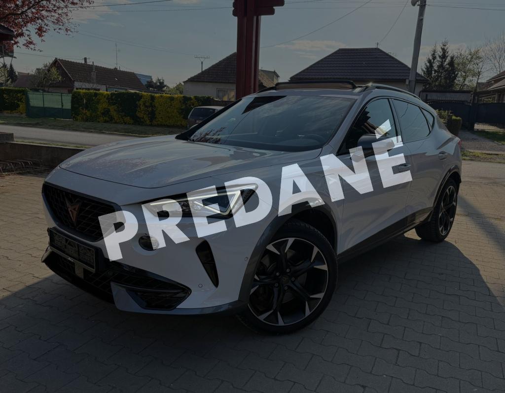 VZ 1.4TSI eHybrid 180KW VIRTUAL/ŤAŽNÉ/PANO