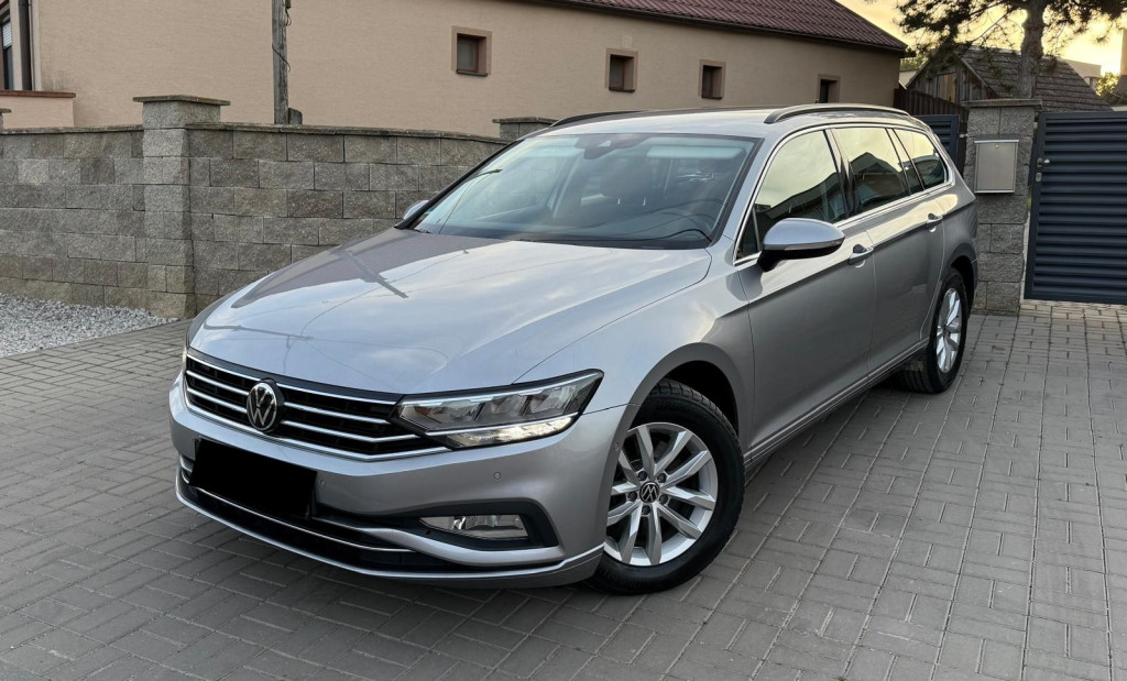 B8 2.0TDi DSG 110kW 2021 ŤAŽNÉ/KAMERA/MŔTVY/ACC
