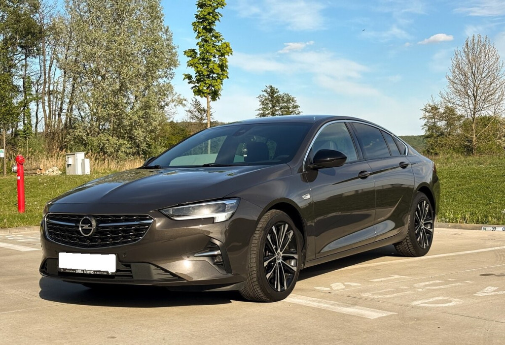 GS 2.0T A/T9, 200PS, HUD, Virtual Co., BOSE Sound, IntelliLux, ACC, TOP STAV!
