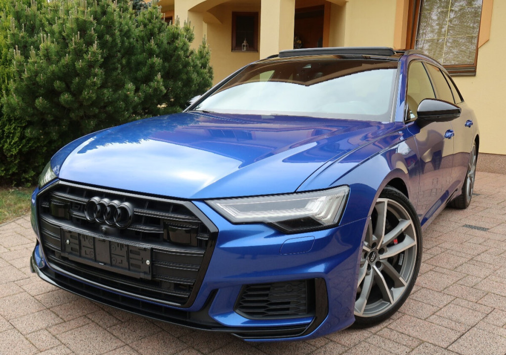 3.0 TDI V6 Quattro 257kW Carbon Panoráma Virtual Webasto Matrix Ťažné 