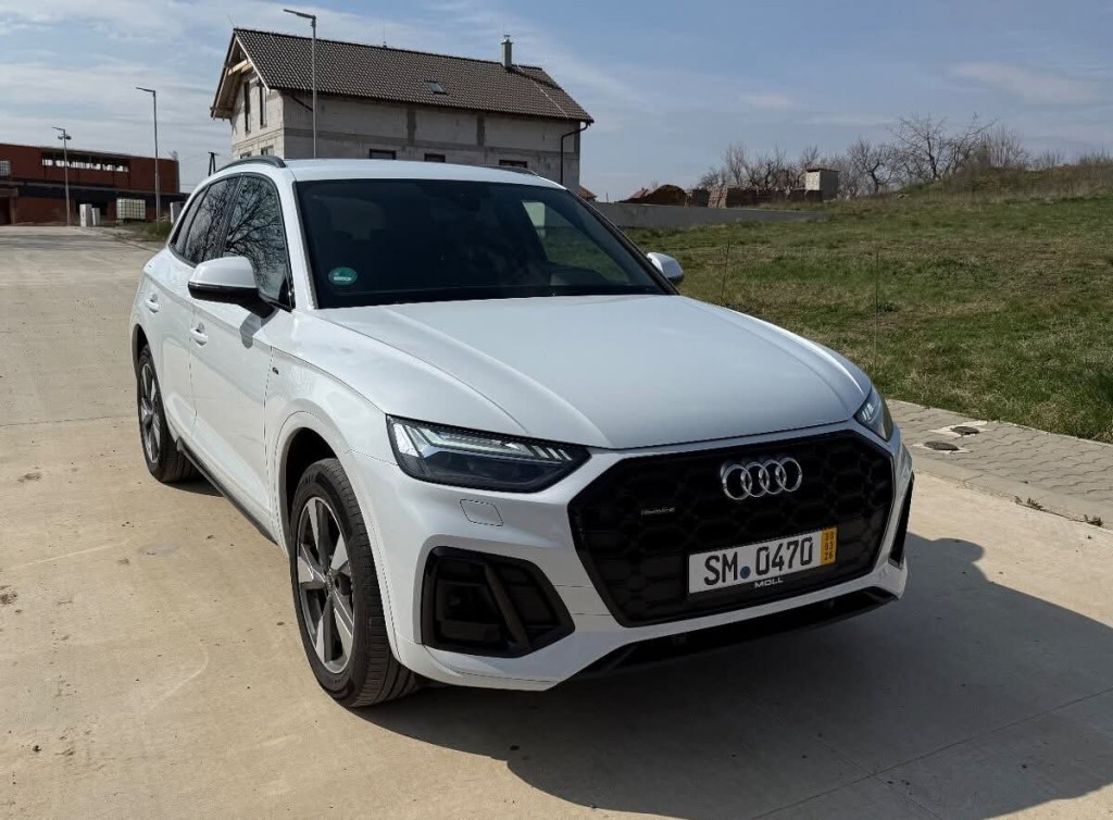  S-Line 210kw 4x4 Moon