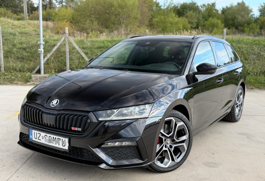 RS  1,4 TSI PHEV Hybrid 180kW  Virtual TOP stav 