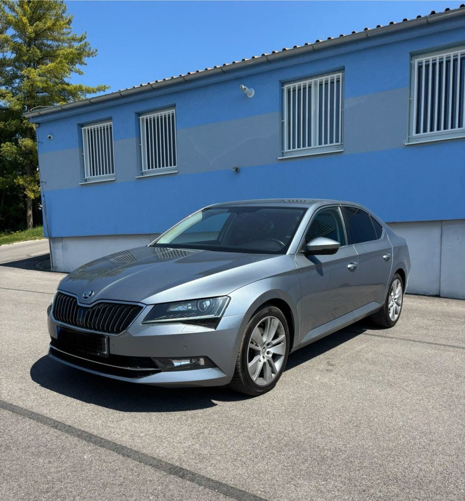 2.0 TDI DSG, Alcantara, Výhrev, CANTON, ACC, TOP STAV!