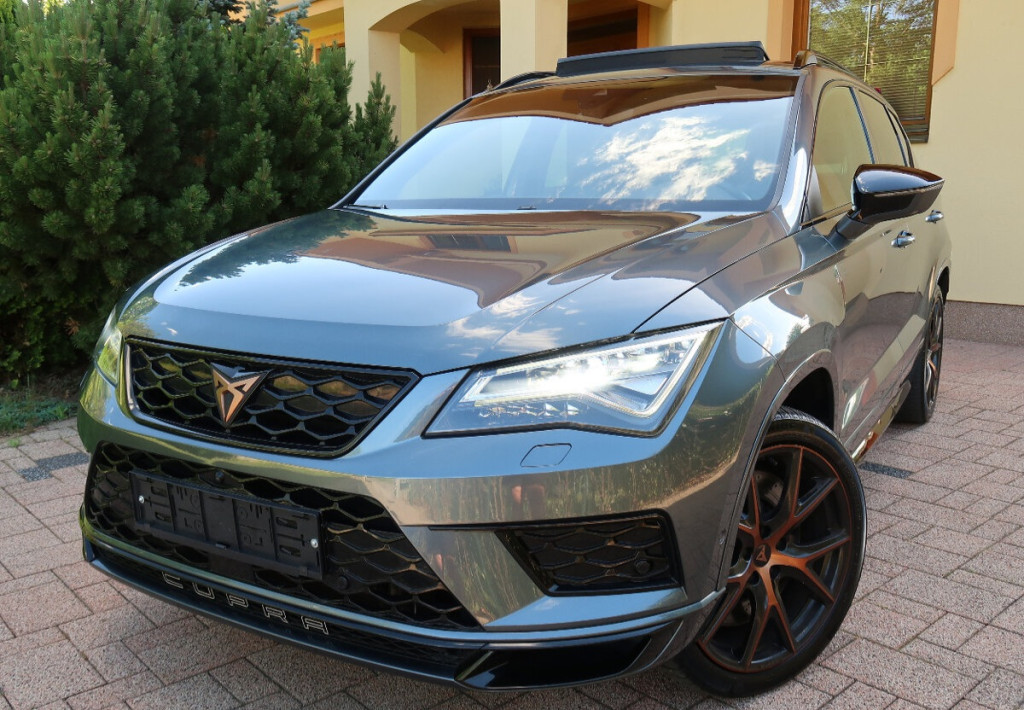 2,0 TSI 221kW 4x4 Benzín Panoráma Alcantara 