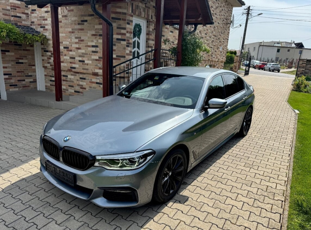 530d xDrive M-Packet G30, Nezávislé kúrenie, Virtual, LED Matrix, TOP STAV!