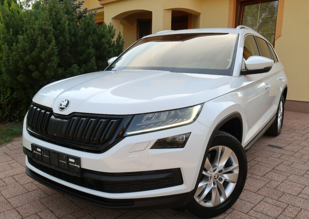 2,0 TDI Style 140kW 4x4 Webasto Ťažné 360kamera Model 2018