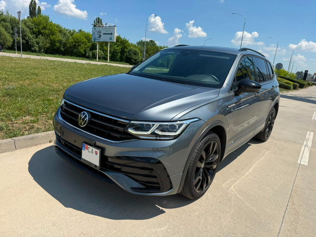 2023 R-LINE webasto harman