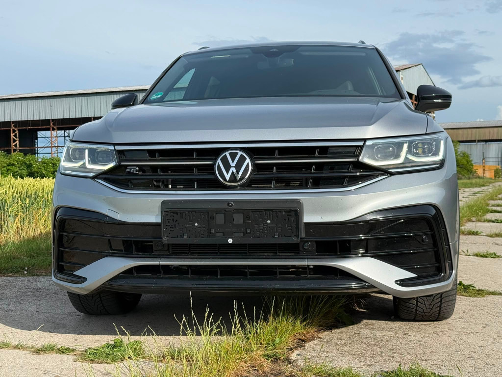 R-Line 4x4,7-Miest