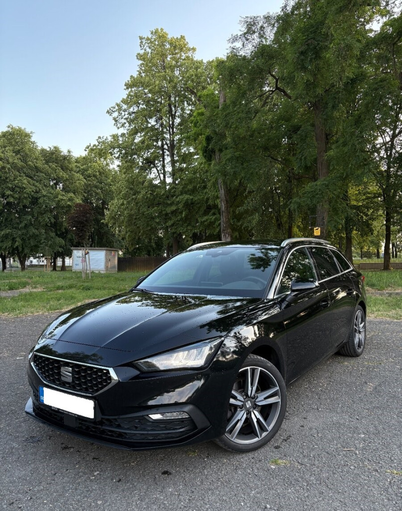 Excellence 2.0 TDI DSG, Virtual Co., Výhrev, Full LED, Cúv. kamera, ACC, TOP STAV!