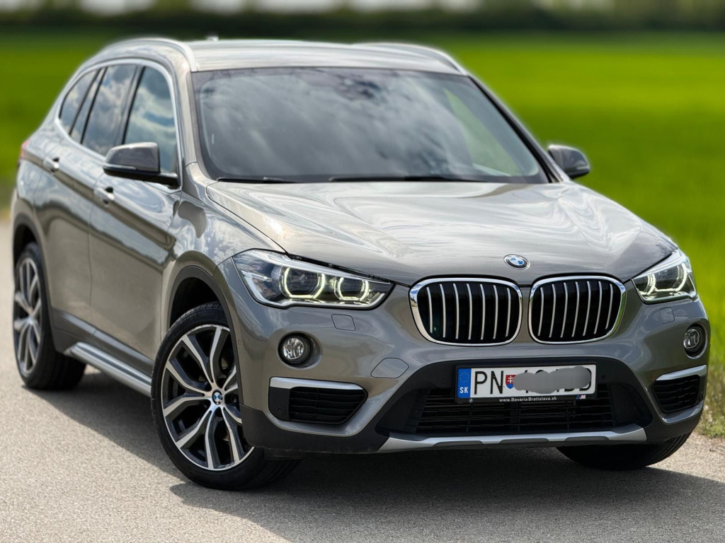 xDrive 141kW Harman/Kardon Benzín Ťažné 