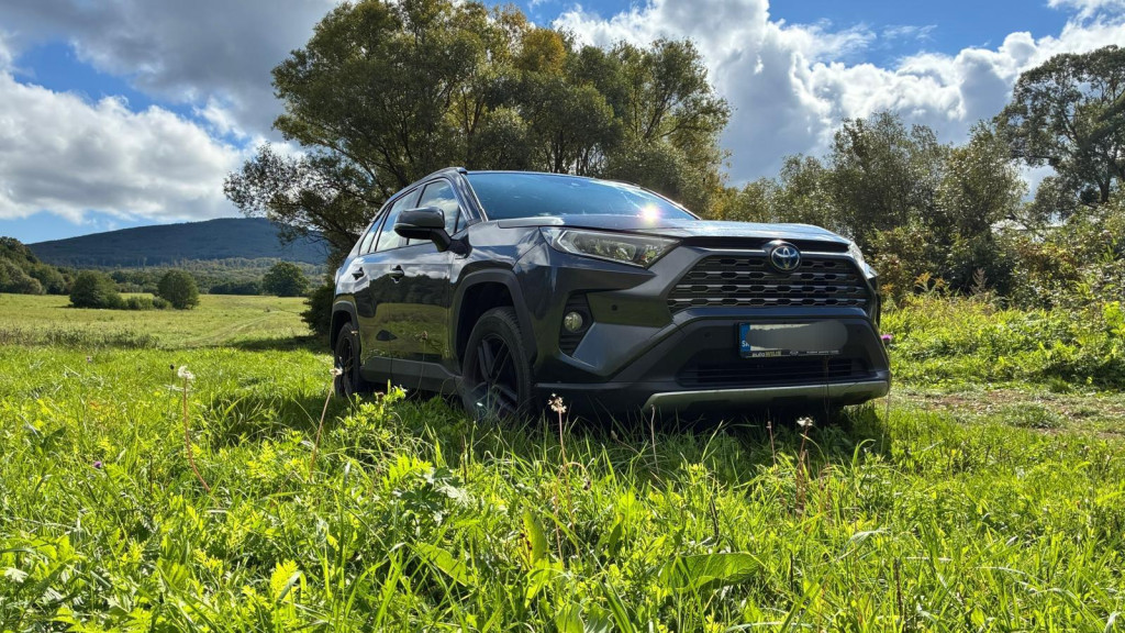 Hybrid 4x4 Ťažné DSG 
