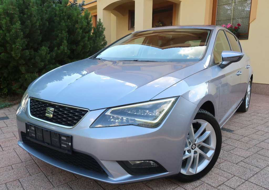 1,6 TDI Style 81kW Full LED Kamera M5 