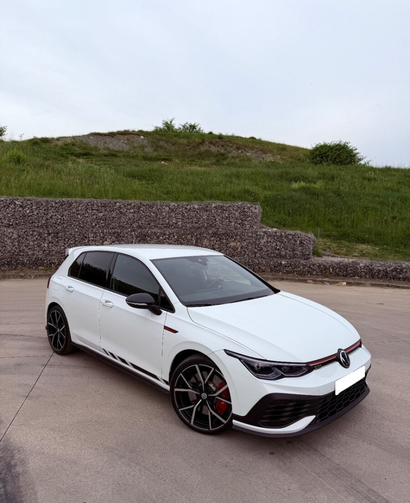GTI 2.0 TSI Clubsport DSG, 300HP, R19, Výhrev, Virtual Co., ACC, TOP STAV!