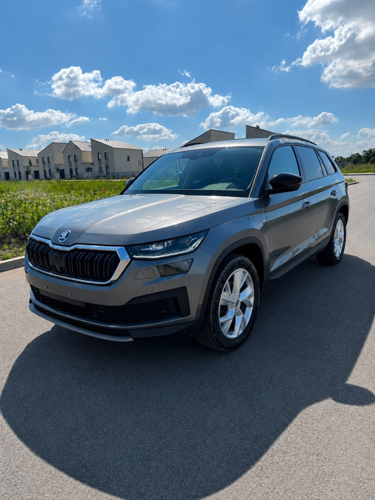 Tour 2.0 TDI DSG, Panoráma, Virtual Co., LED Matrix, Sezónne prezutie, Výhrev, Ťažné, ACC, TOP STAV!