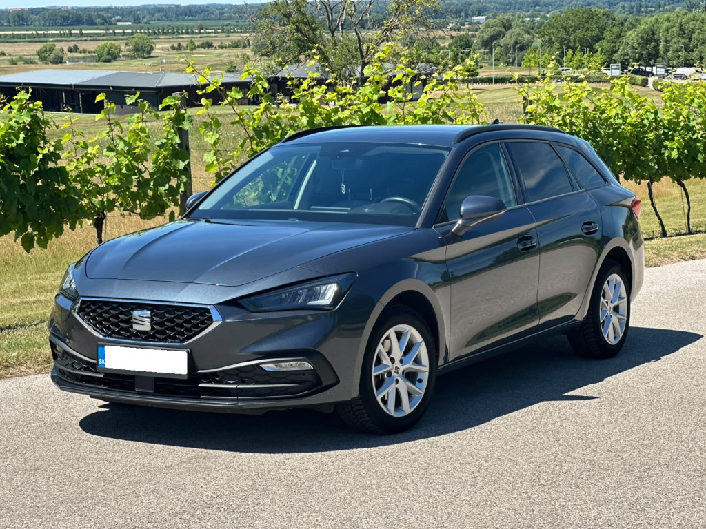 1.5 TSI, M6, Výhrev, Seat Full Link, Tempomat, Cúv. kamera, Full LED