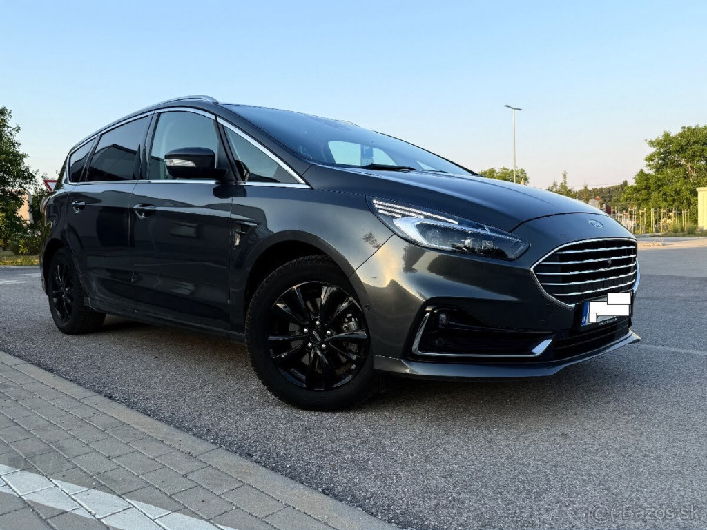 2,0 TDCI 110kW EcoBlue Titanium DSG 360kamera Virtual Ťažné 