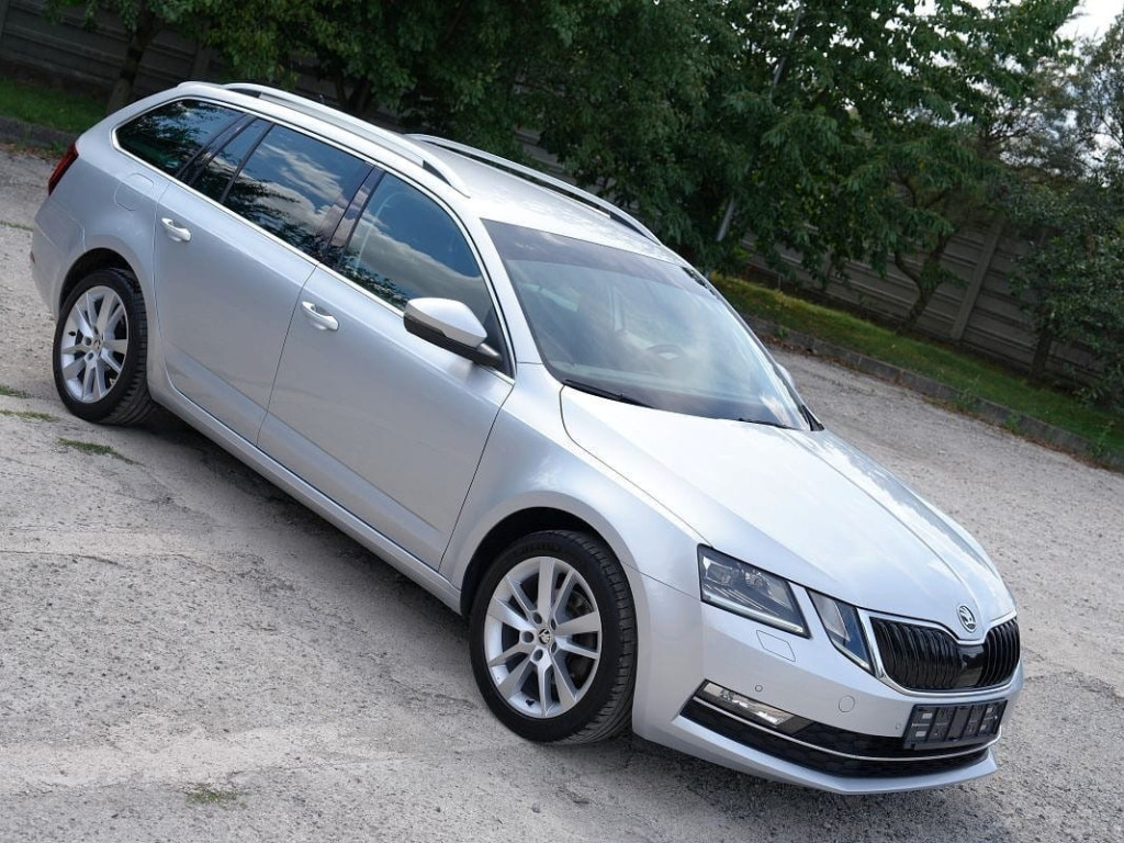 1,5 TSI Style DSG 110kW Benzín Facelift 