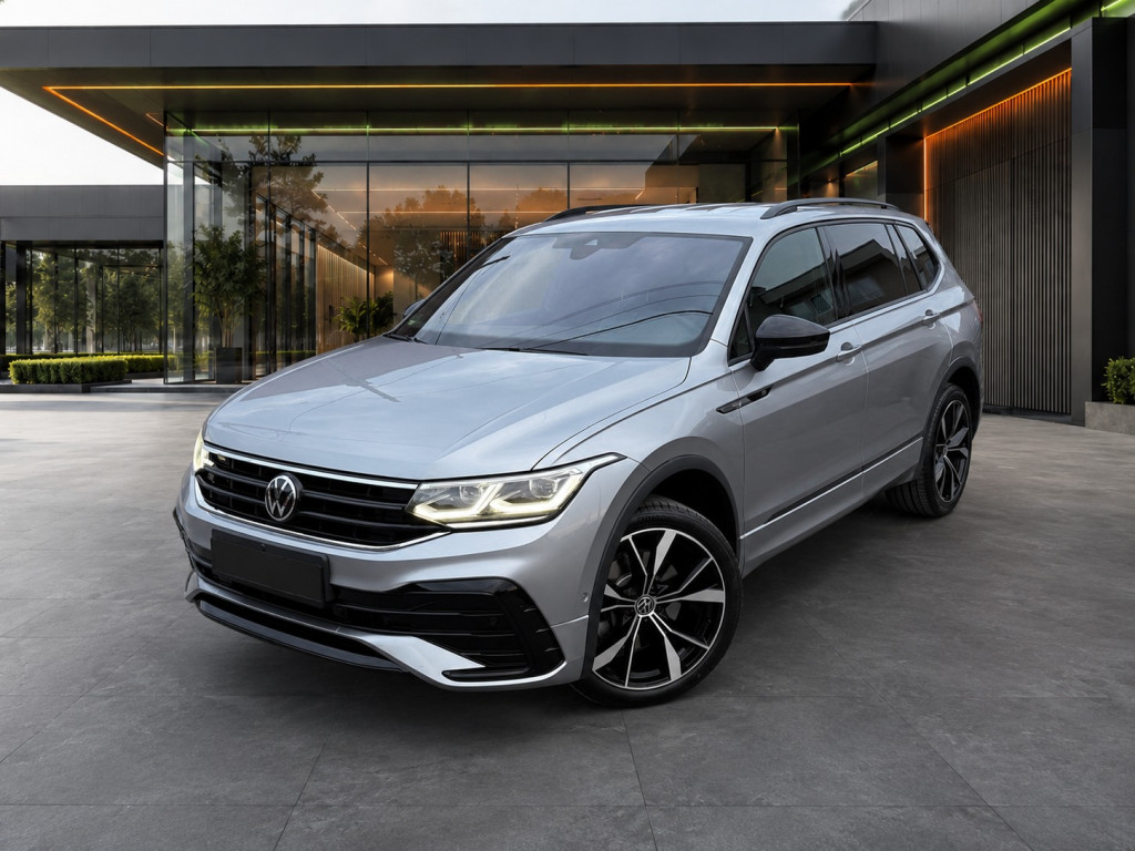 4MOTION R-LINE 2.0TDi DSG 147kW 7MIESTNE/HARMAN/360 KAMERA