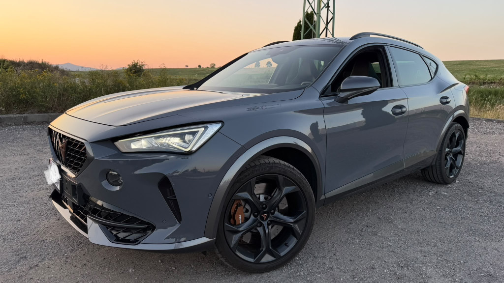 2,0 TSI 228kW 4x4 DSG Veloz Benzín Virtual 