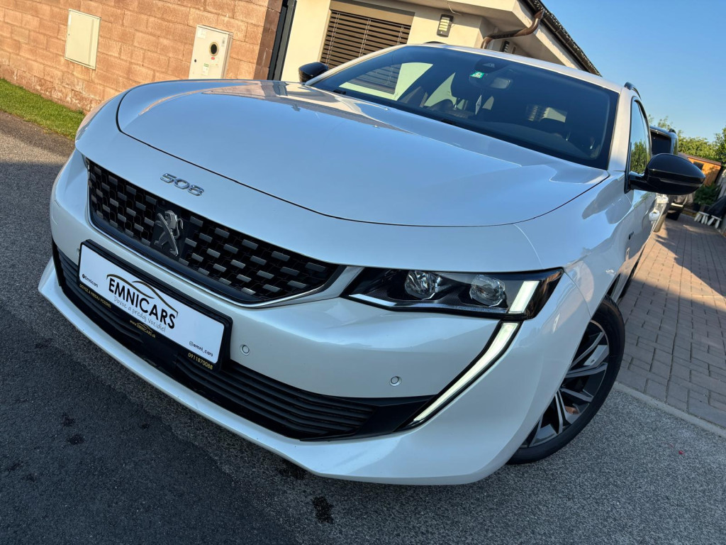 GT-Line 2.0 HDI A/T, Nočné videnie, Virtual Co., FOCAL, Cúv. kamera, ACC