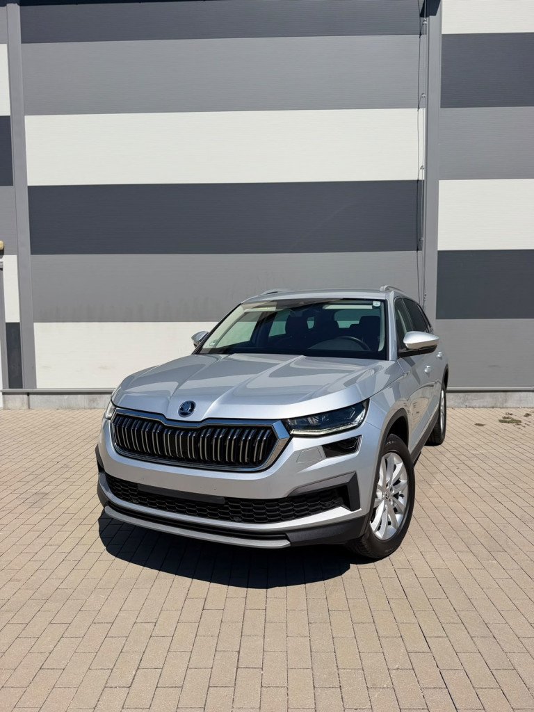 Style 2.0 TDI DSG, Virtual Co.,  Výhrev, LED Matrix, Cúv. kamera, Ťažné, ACC