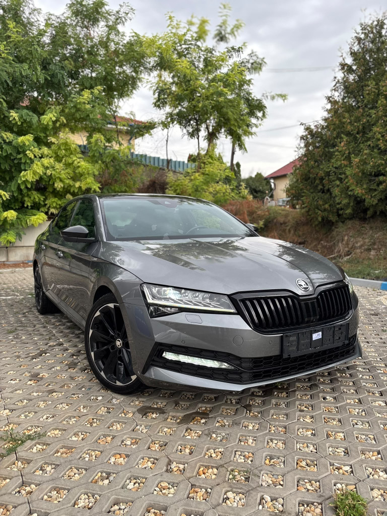 2,0 TDI Sportline 110kW Matrix 360kamera Panoráma Sedan Virtual 