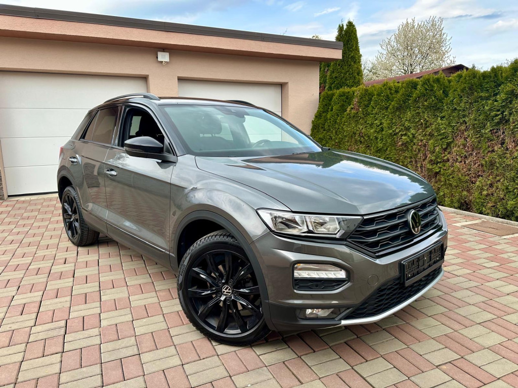 1,5 TSI Sport 110kW DSG Virtual Benzín 