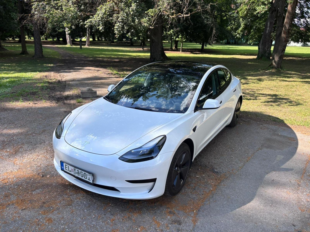 RWD Odpočet DPH Záruka 90.000km 