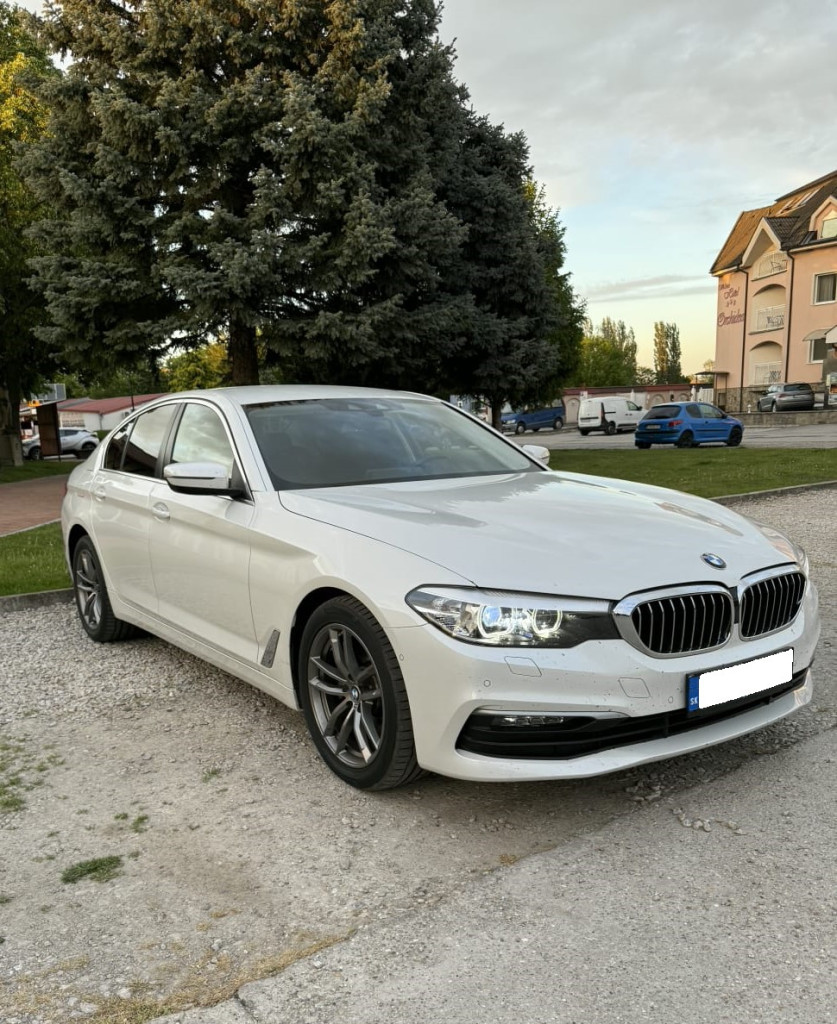520d xDrive A/T ZF 8st., Sezónne prezutie, SK Vozidlo, 1. Majiteľ, TOP STAV!