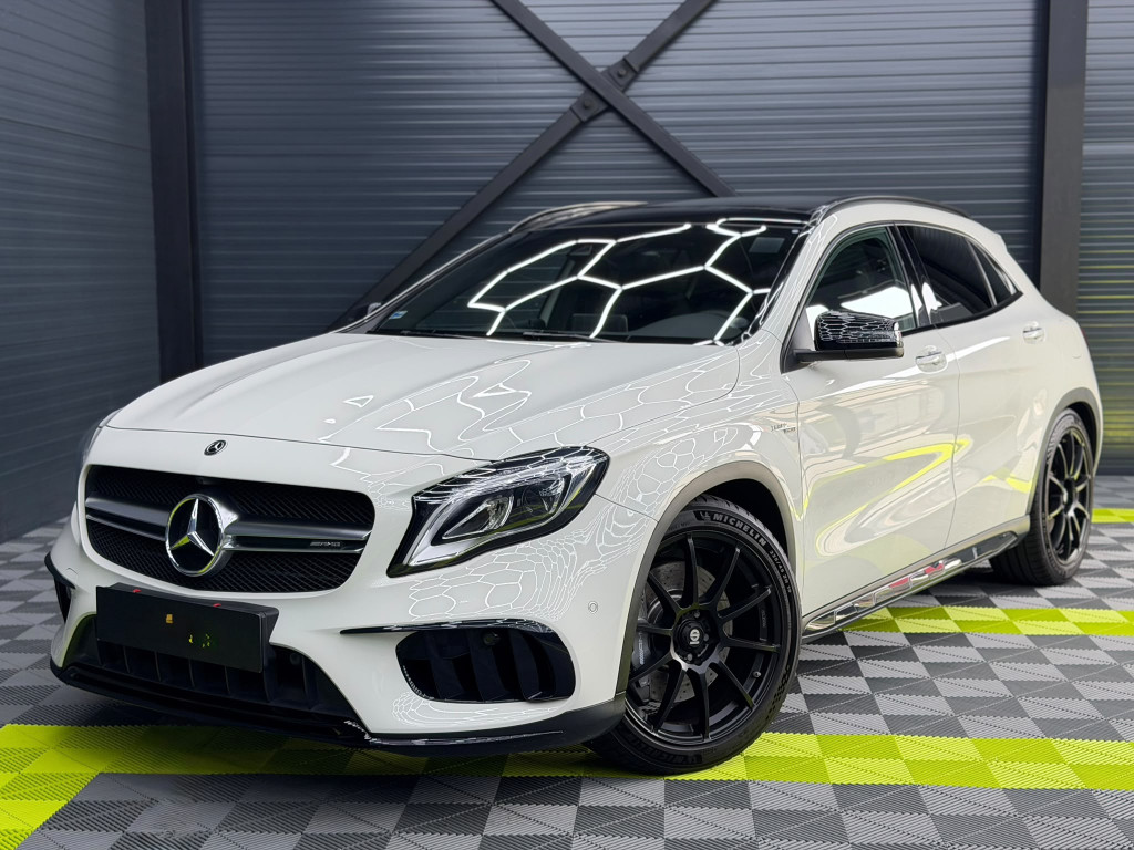 GLA 45 4Matic AMG 381PS, Panoráma, Harman/Kardon, Cúv. kamera, TOP STAV!