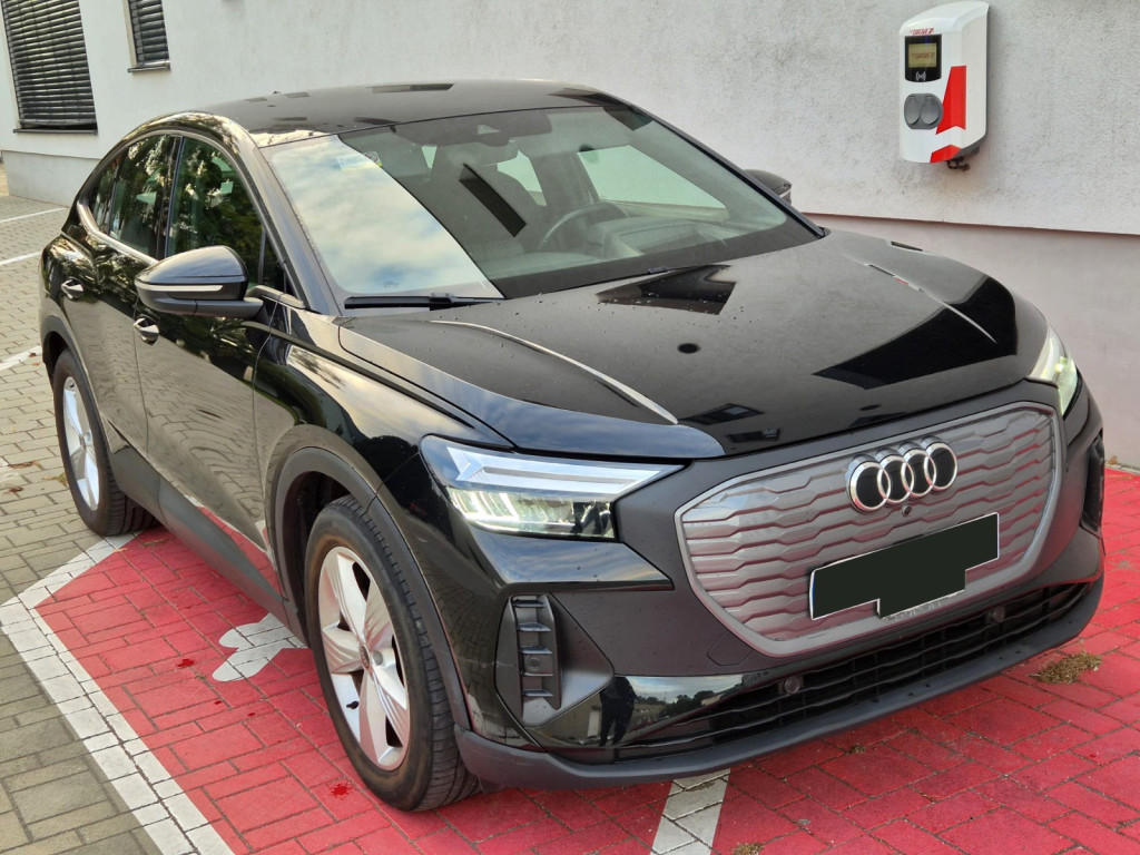 E-TRON 86'000km SPORTBACK 82kWh batéria