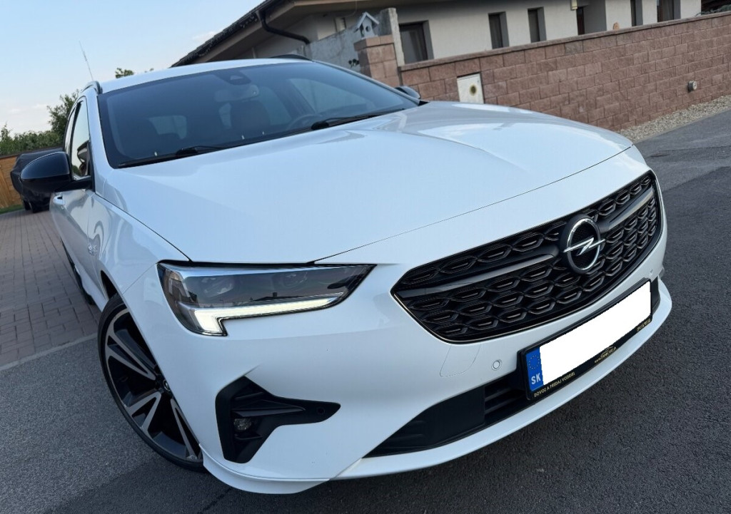 GS-Line 2.0 CDTI 4x4 A/T, HUD, Virtual Co., BOSE, IntelliLux, SK vozidlo, Odpočet DPH, TOP STAV!
