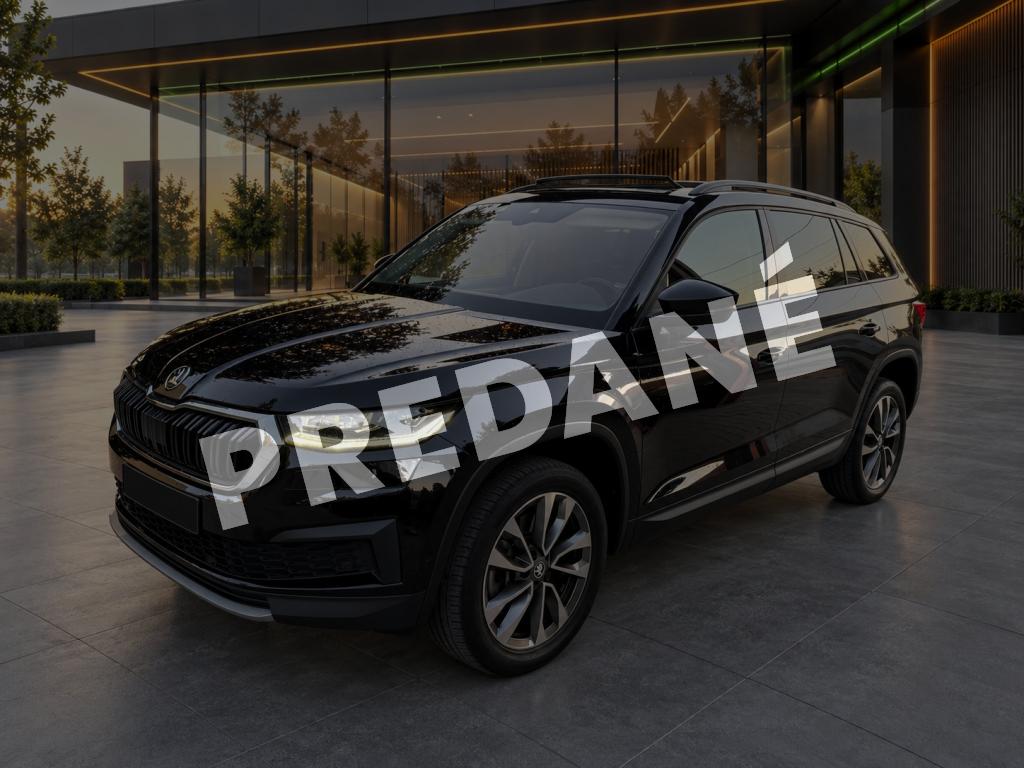 TOUR 2.0TDi DSG 110kW 7MIESTNE/PANO/360’KY