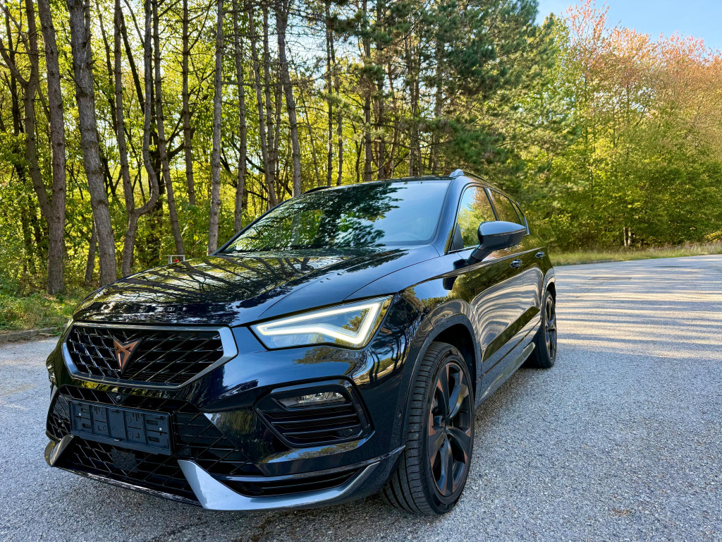 2.0 TSI 4x4, 221kW, Brembo, Virtual Co., Beats Audio, 360°Cam., DCC, ACC, TOP STAV!