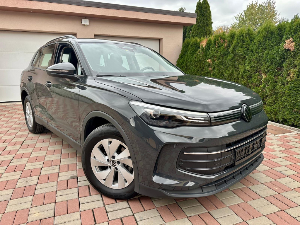 1,5 eTSI Life 96kW 21.071km Virtual 