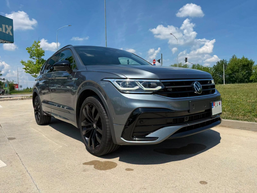 2023 R-LINE Webasto Harman