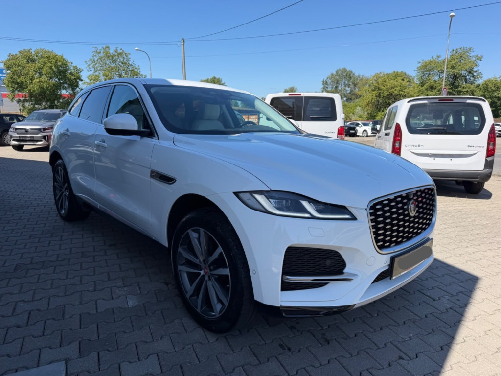2.0 D200 MHEV SE 4X4 A/T, SK Vozidlo, Nehavarované, TOP STAV!