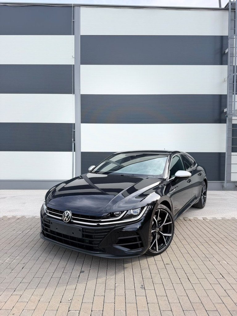R 2.0 TSI 4Motion 320PS, HUD, R20, Virtual Co., DCC, ACC, TOP STAV!