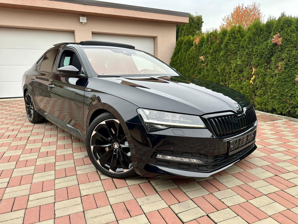 2,0 TSI Sportline Lift 200kW 4x4 DSG Virtual Ťažné Canton 