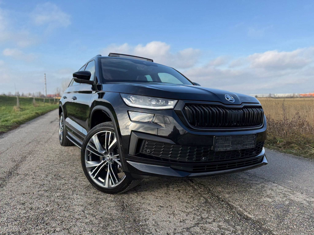 SPORTLINE FACELIFT 2.0 TDI DSG 147kW/200 PS rok výroby 09/2022 
